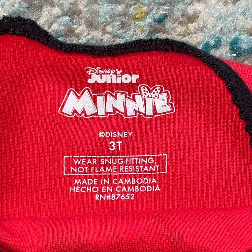 3T Minnie Mouse pajamas - Picture 2 of 4